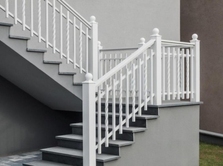 Construction d'un escalier ext&eacute;rieur : guide pratique et conseils
